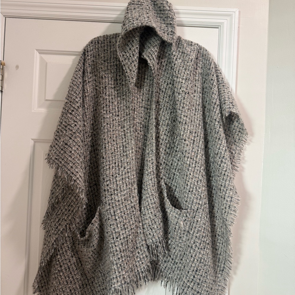 Steve Madden Gray Hooded Poncho Coat